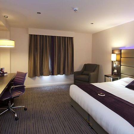Premier Inn Uttoxeter Dış mekan fotoğraf